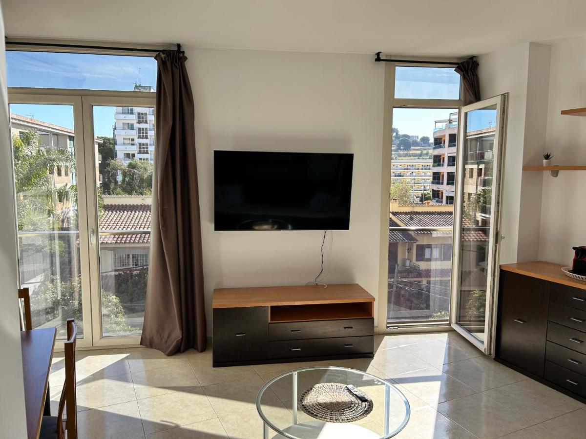 Apartaments Superiors Mtb Only Couples Lloret de Mar Zewnętrze zdjęcie