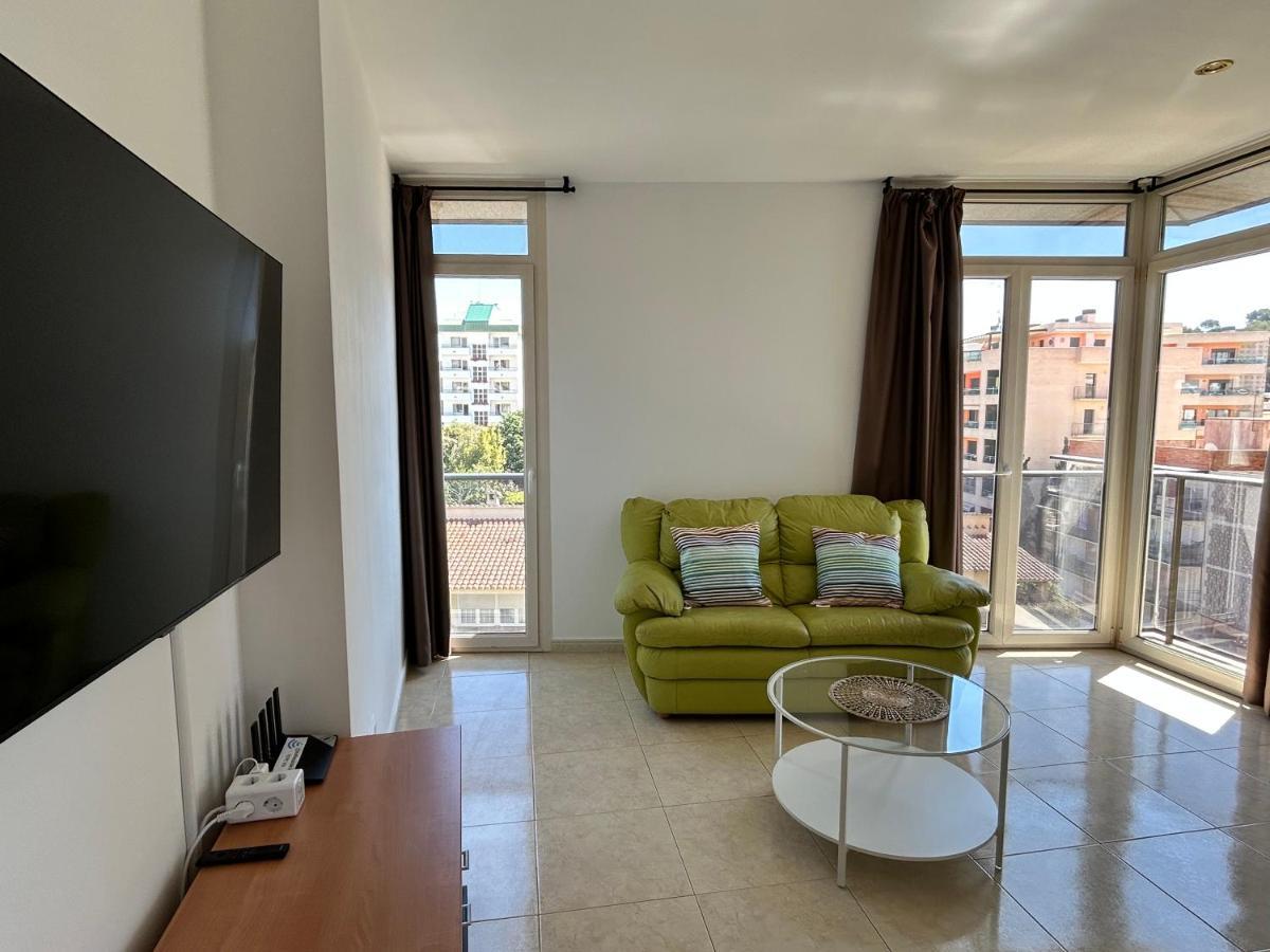 Apartaments Superiors Mtb Only Couples Lloret de Mar Zewnętrze zdjęcie