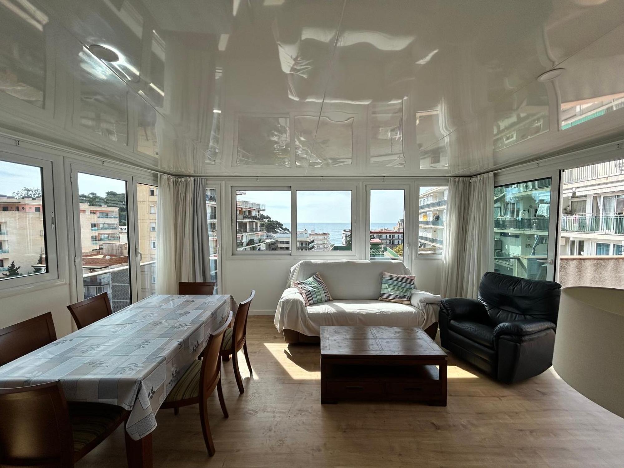 Apartaments Superiors Mtb Only Couples Lloret de Mar Zewnętrze zdjęcie